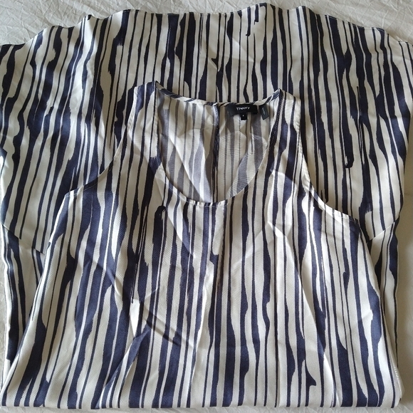 Theory Broken Stripe Twill Silk Dress - Picture 5 of 10